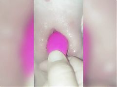 Using a sextoy until she has an orgasm